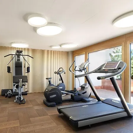 Alpine 6-bett-wohnung Mit Galerie Chesa Al Parc 